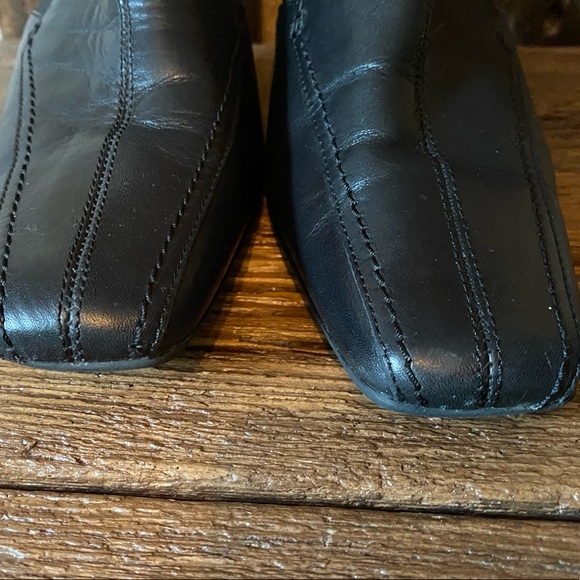 Apostrophe Black Square Toe Mules - Picture 2 of 6